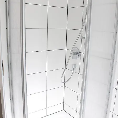 Rendel-apartments By Bismarck